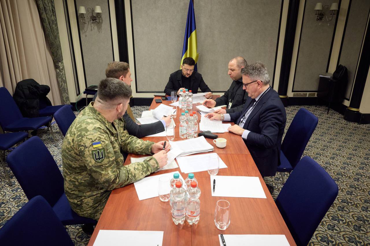 Ukrainian delegation prepares for Berlin meeting