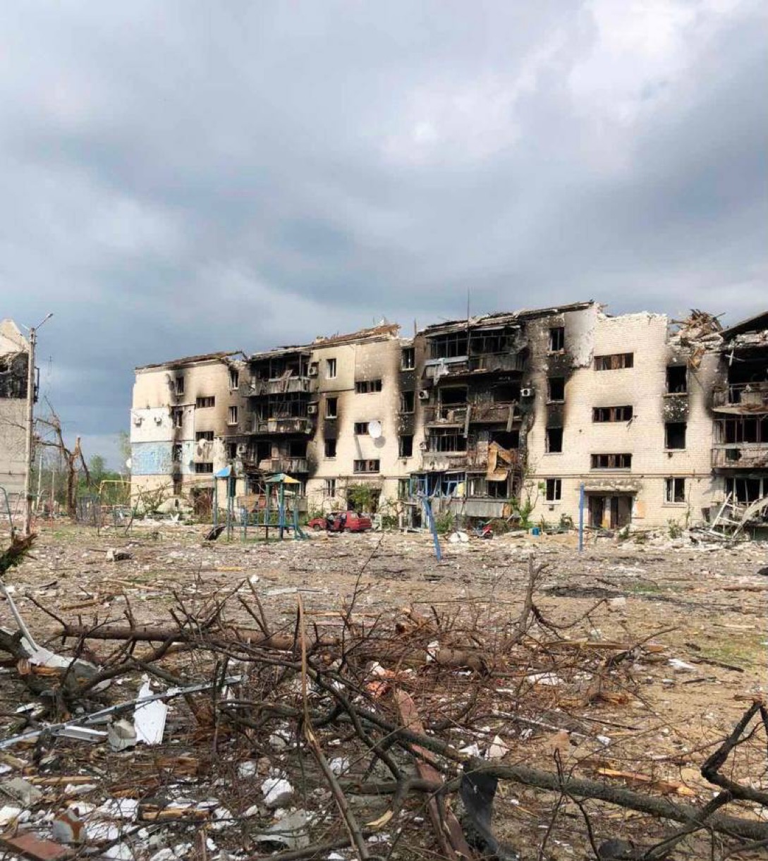 Russia Throws Reserves at Sievierodonetsk and Bakhmut, Says Haidai