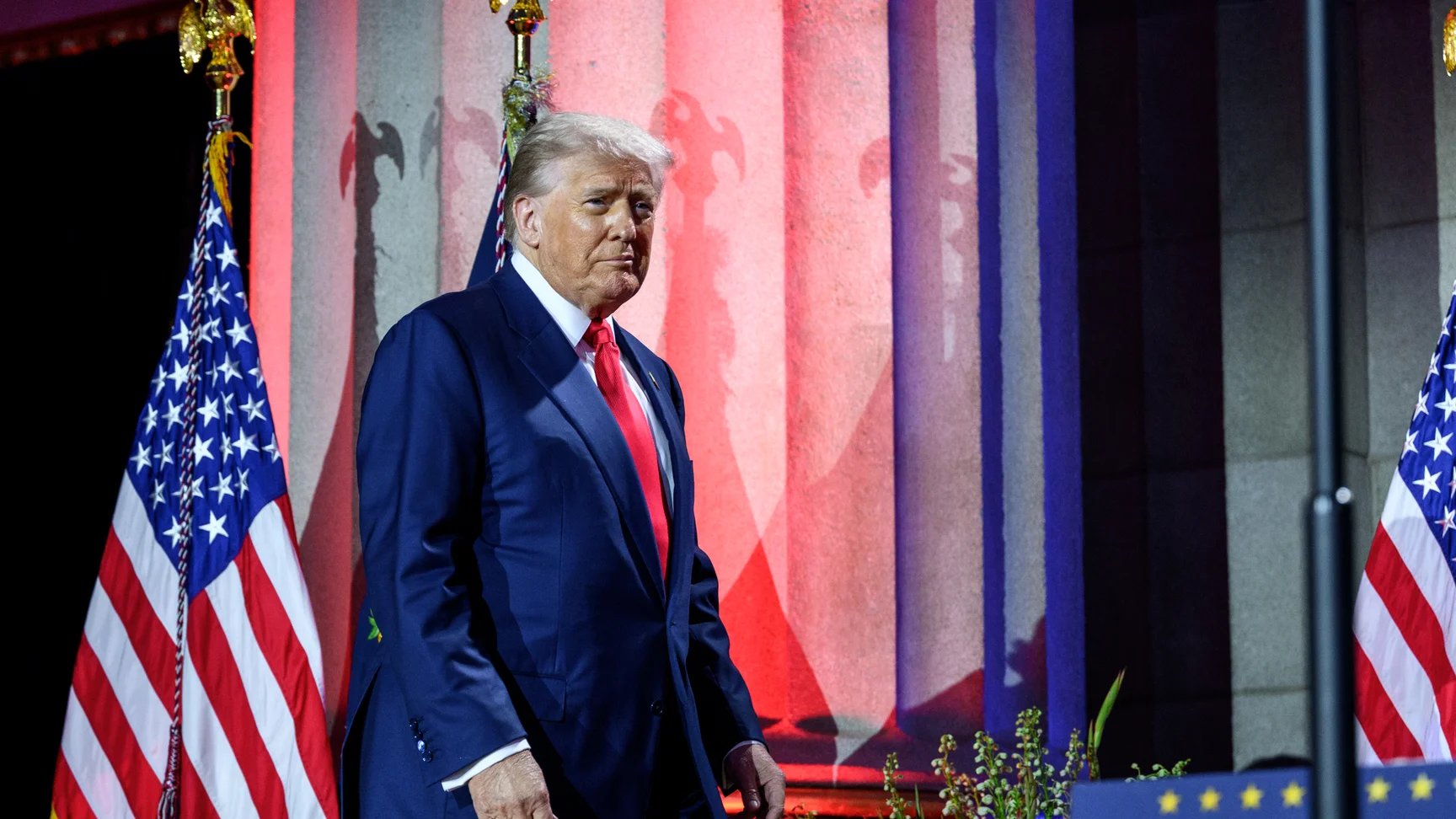 Trump Imposes 25% Tariff on India Over Russian Oil Purchases