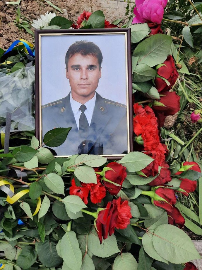 Ukrainian defender Denys Myronov tortured to death in Russian captivity