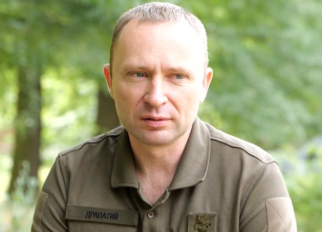 Zelensky appoints hero Major General Drapatyi as Ground Forces commander