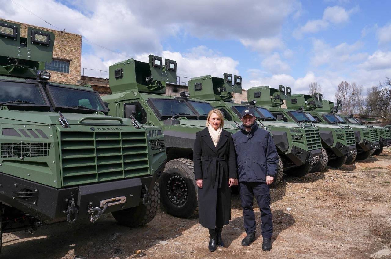 Ukraine receives 150 Canadian MRAPs from US