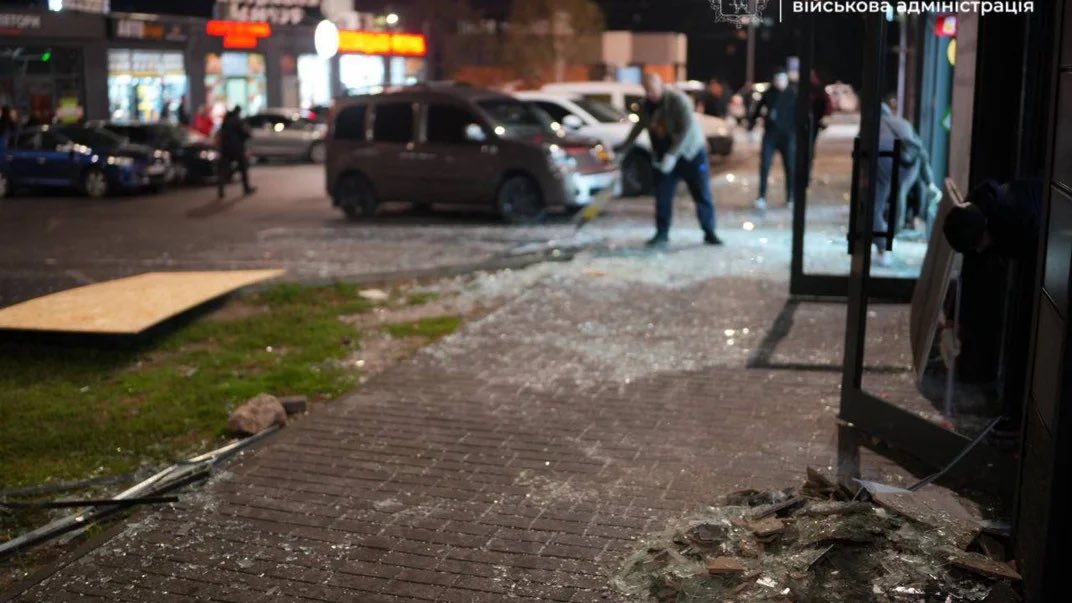 Russian strikes injure four in Zaporizhzhia