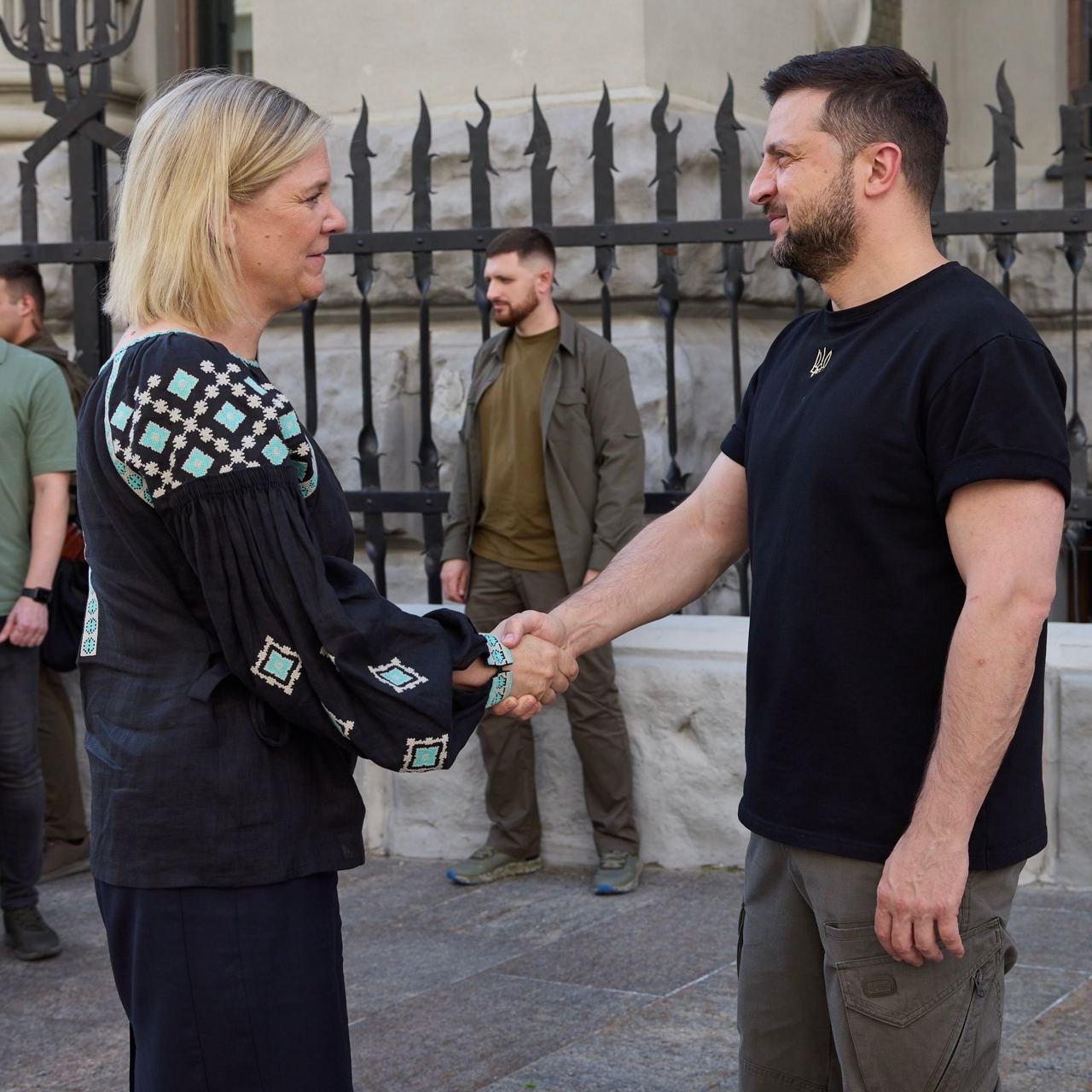 Swedish PM Andersson Meets Zelenskyy in Kyiv, Pledges EU Path Support