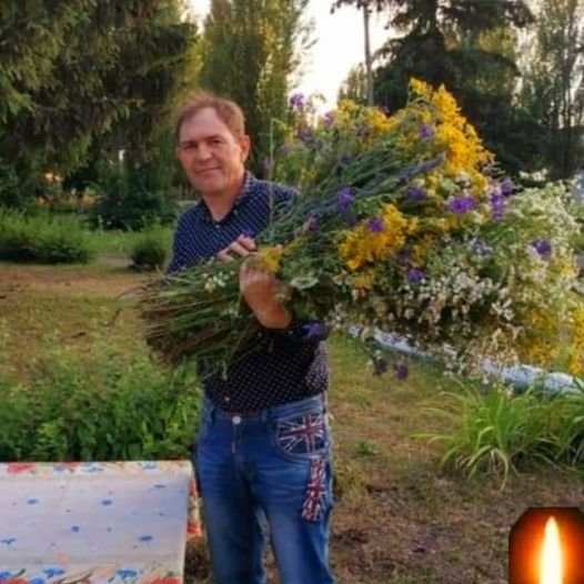 Moments of silence for those who died for Ukraine