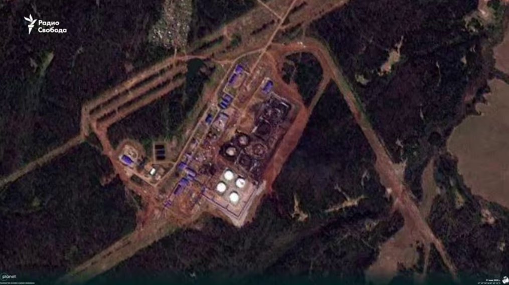 Aftermath of strike on Perm oil depot