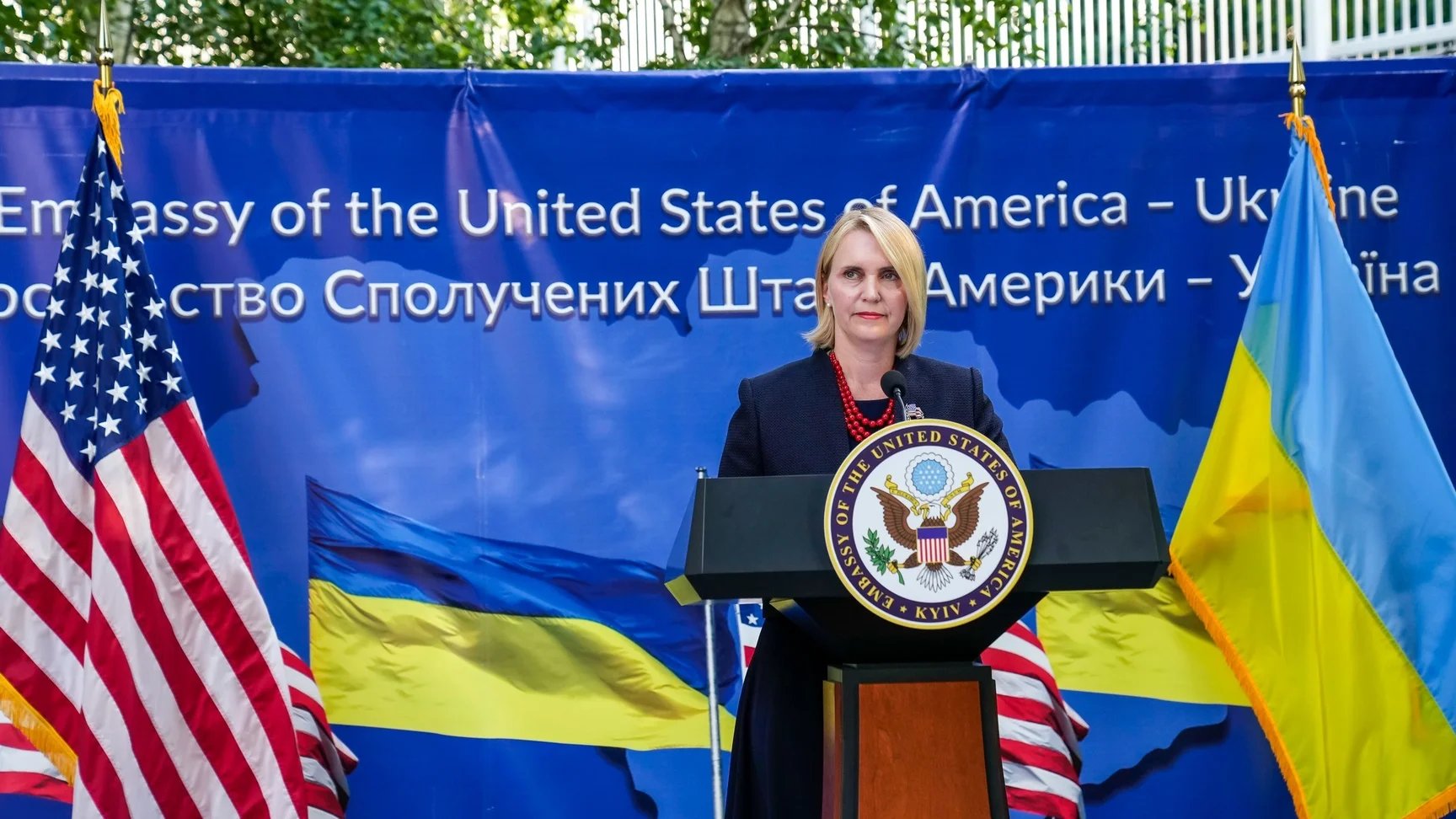 US Ambassador to Ukraine Bridget Brink to resign early, CBS reports