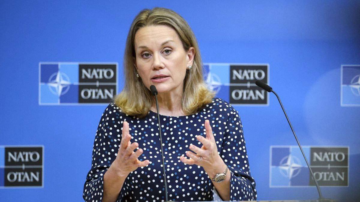 US not ready to offer Ukraine NATO membership, wants post-WW2 order implosion.