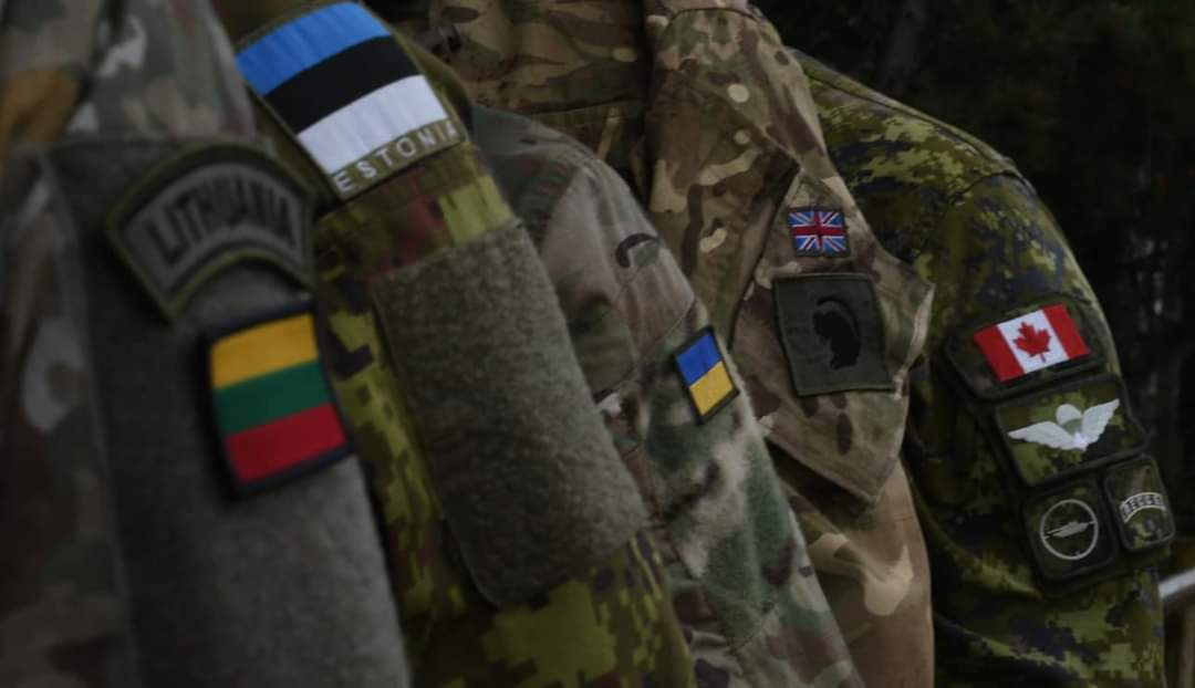 British instructors train Ukrainian recruits