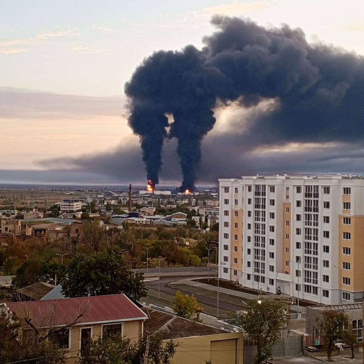Ukraine strikes oil depot in occupied Crimea