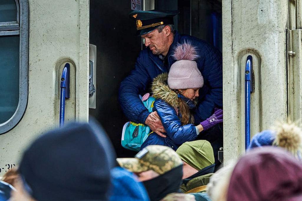 Ukrzaliznytsia’s online systems hit by large-scale cyberattack, possibly Russian