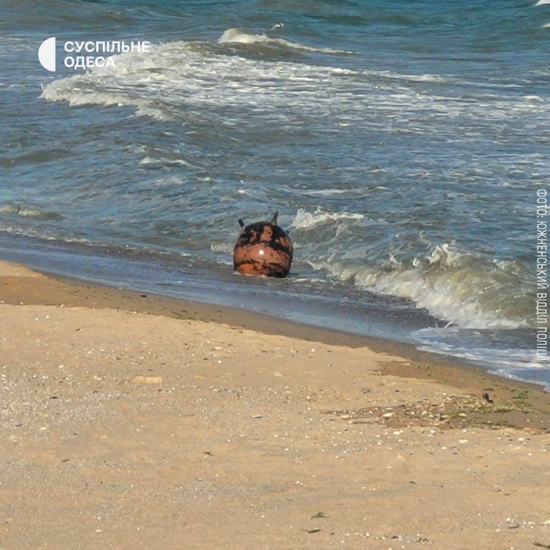 Mine explosion kills one on Odesa beach