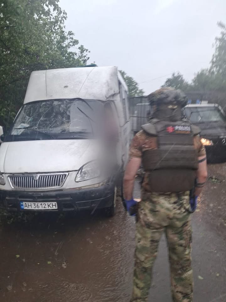 In Kostiantynivka, Russian drone attack on minibus