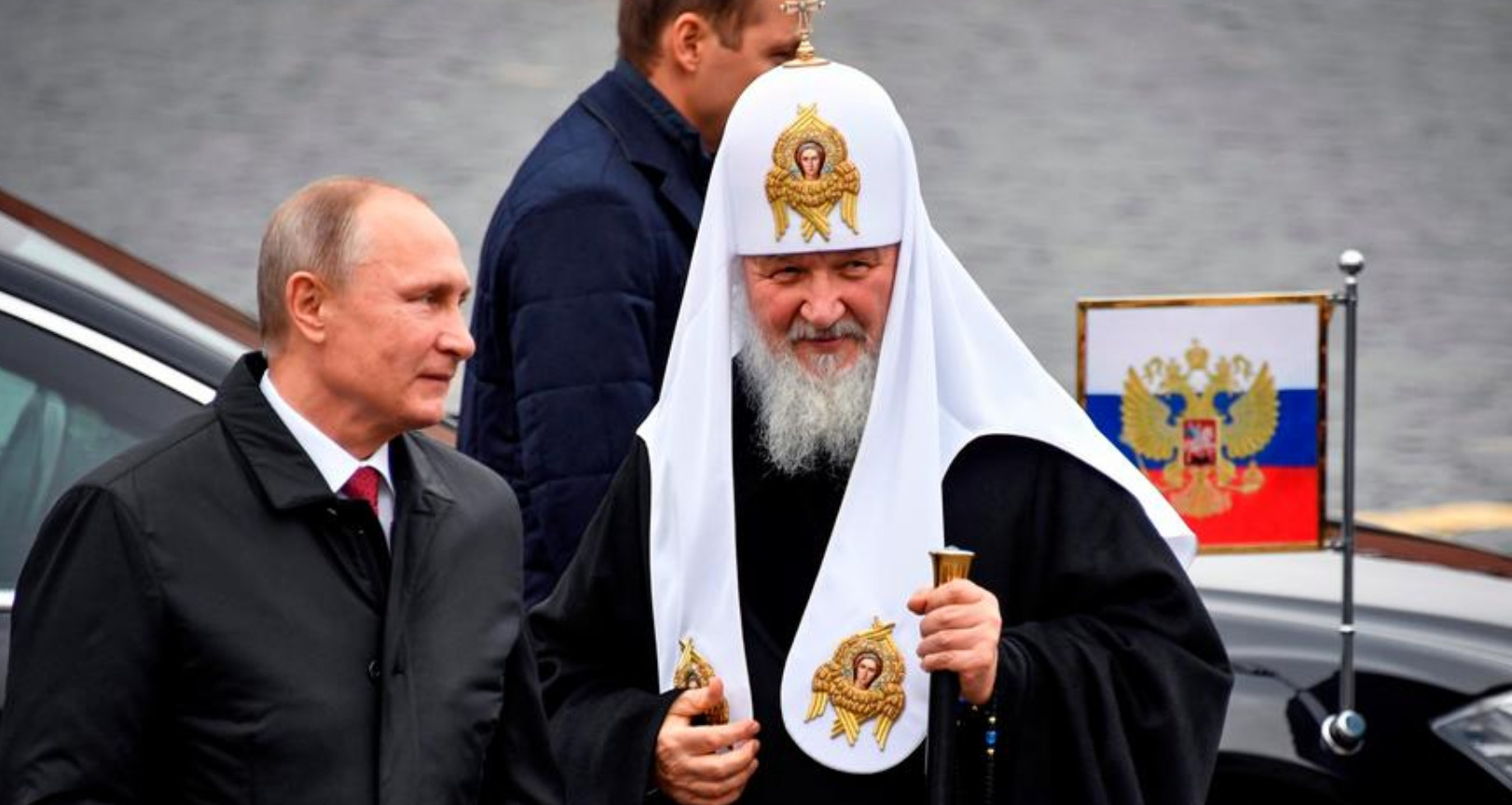 Hungary Demands Sanctions Removal for Kirill After Oil Embargo Exemption