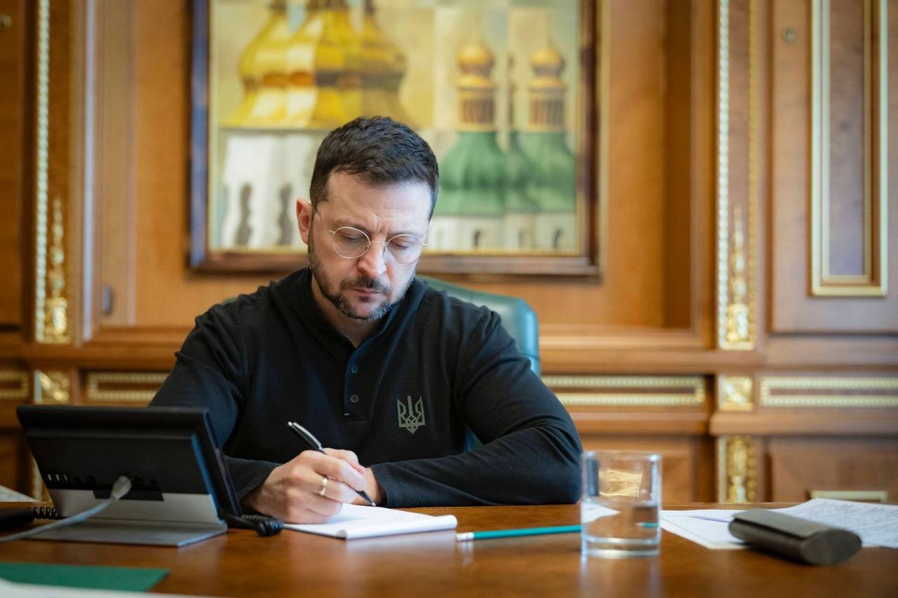 Zelensky Signs Law on 50% Discount for Voluntary Territorial Recruitment Center Fines