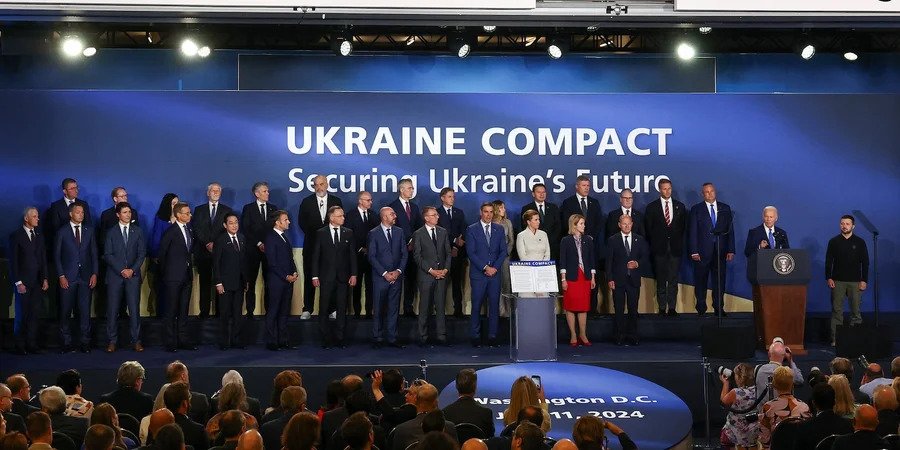 Ukrainian Compact signed at NATO Summit