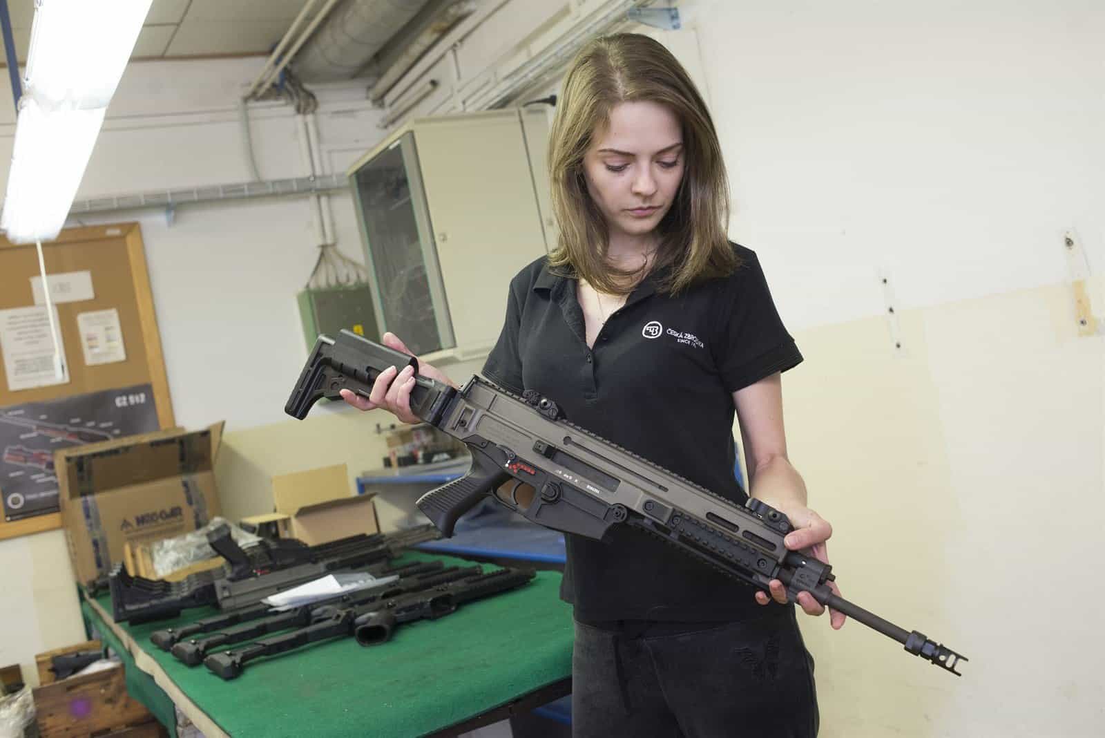 Ukraine to localize Czech weapon production via Danish financing