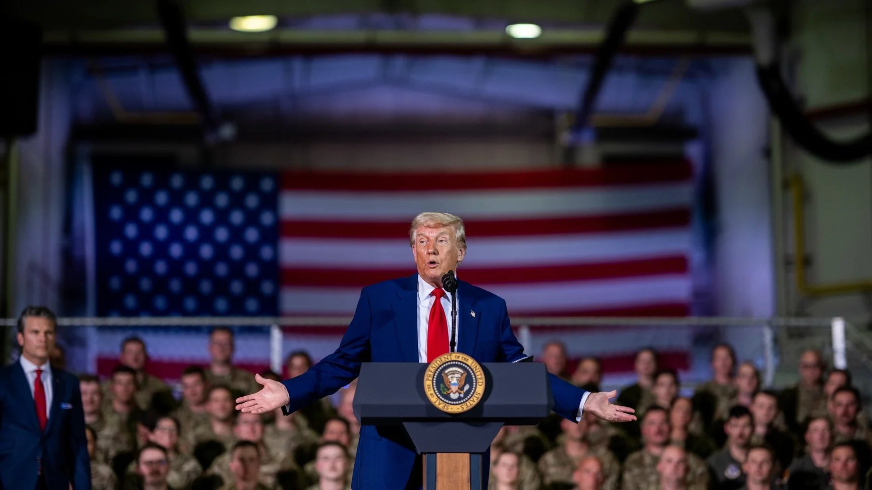 Trump won’t cut Ukraine aid over war fears