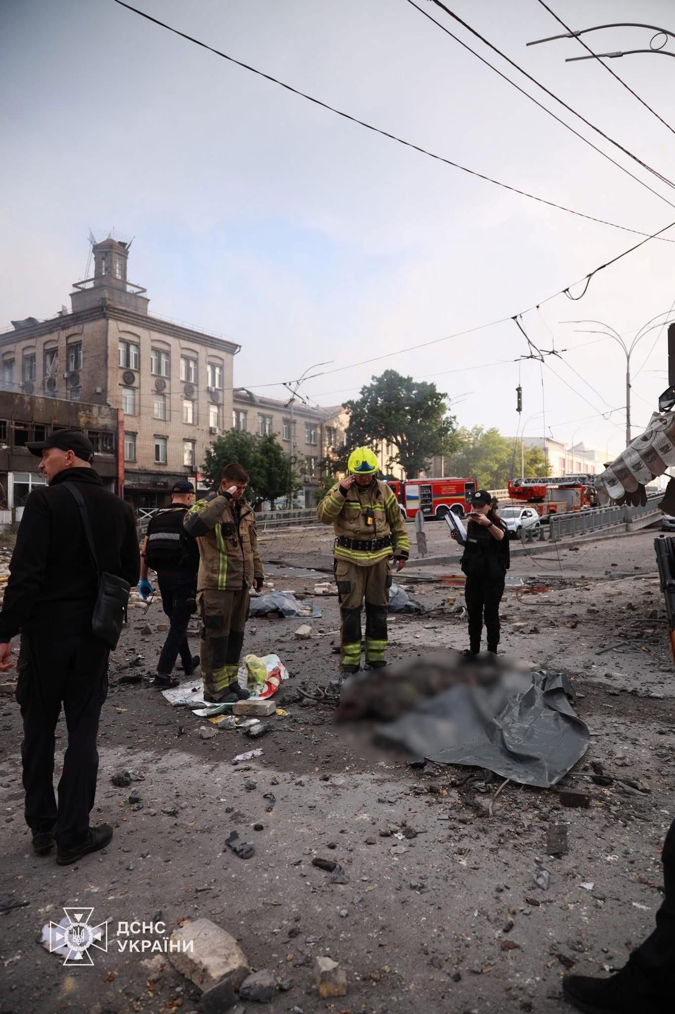Three rescuers killed in Russian strike on Kyiv