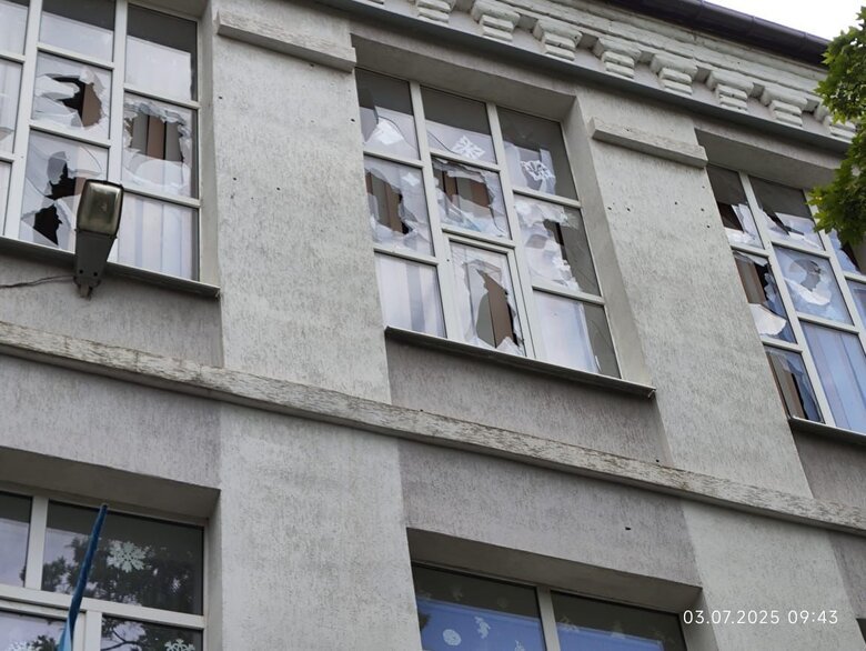 Rashists from RSZO Hurricane shell Kostyantynivka