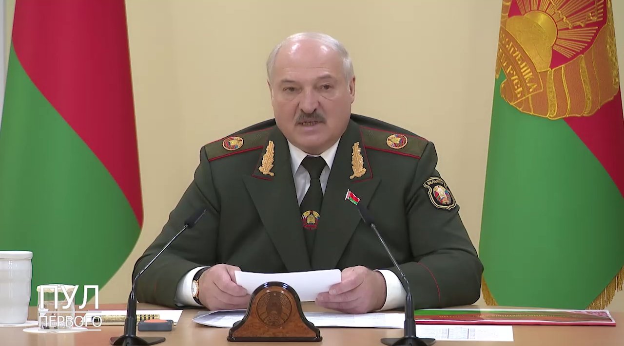 Lukashenko creates new command near Ukraine