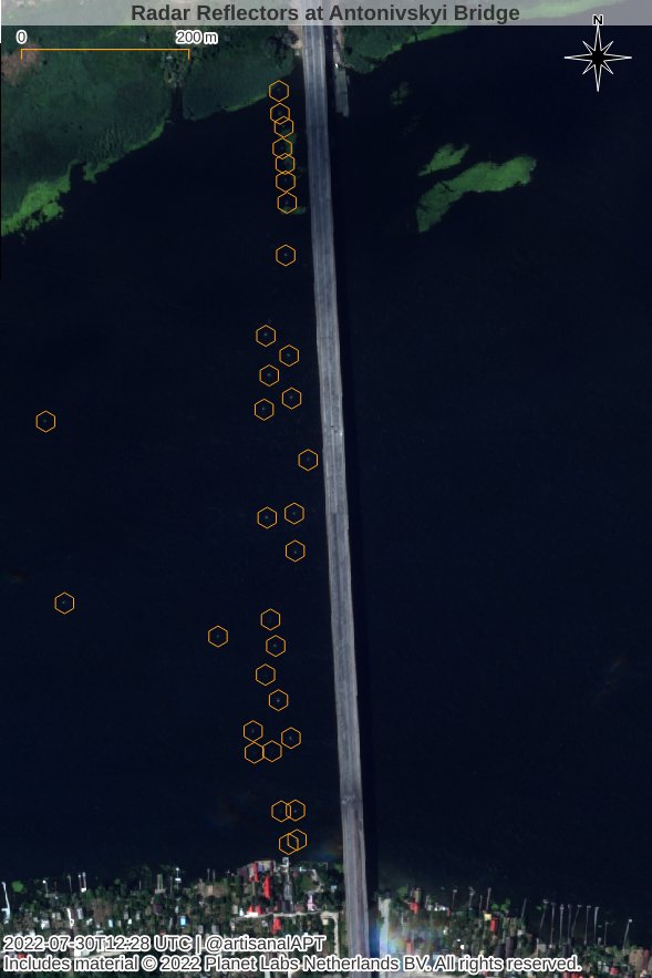 Satellite images of radar reflectors at Antonovskiy bridge