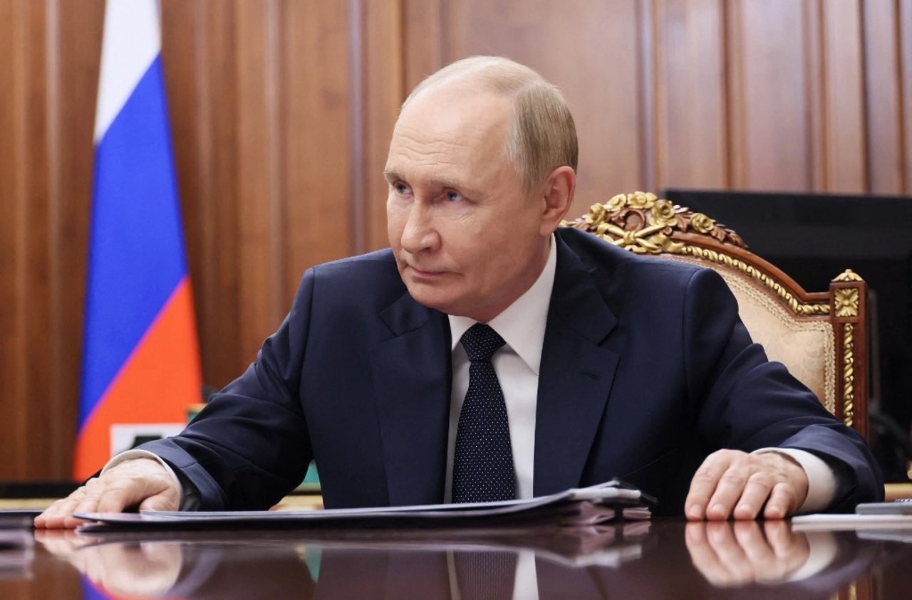 Putin open to meeting Zelensky but conditions not ready