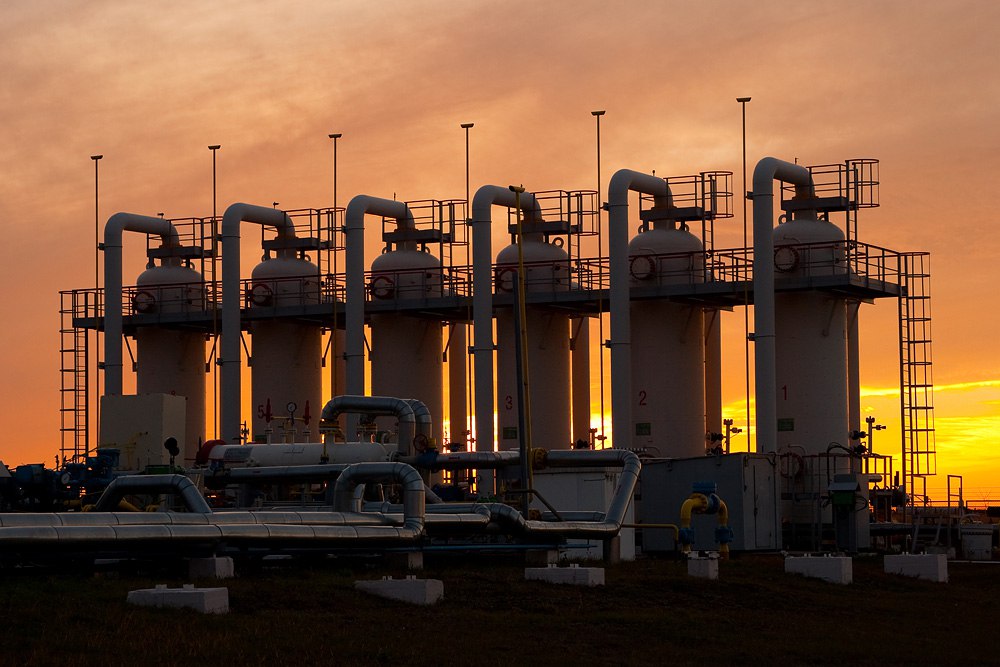 Naftogaz orders gas storage protection project after missile strikes