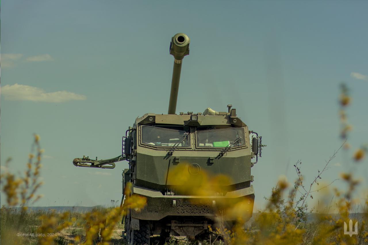 Ukraine’s 2S22 Bohdana self-propelled howitzer, operated by the 48th Artillery Brigade.