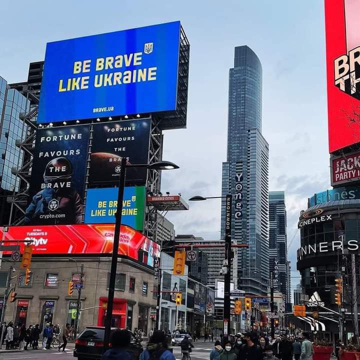 Affiche “Be Brave Like Ukraine” à Toronto