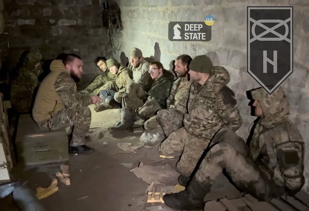 Ukrainian soldiers capture 7 Russians in Kharkiv