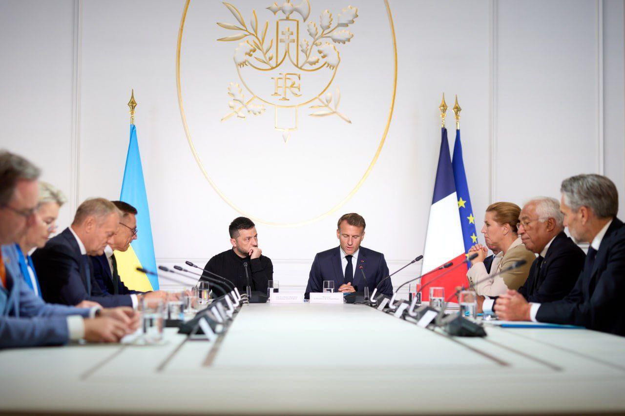 Ukraine discusses security guarantees with coalition of the willing
