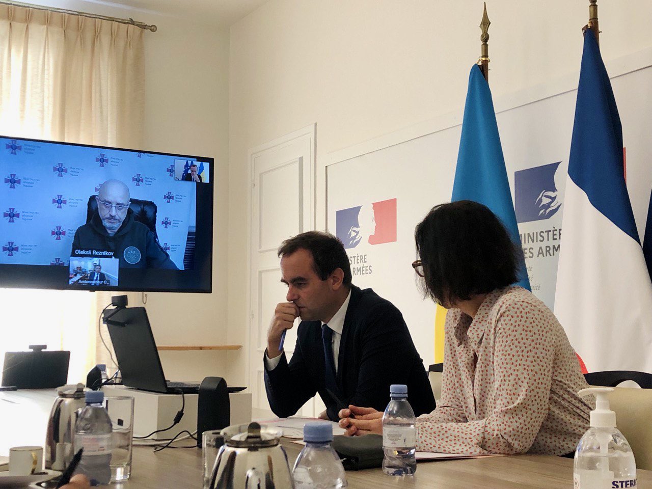 Confirmed Ukraine’s solidarity with France and commitment to support military efforts