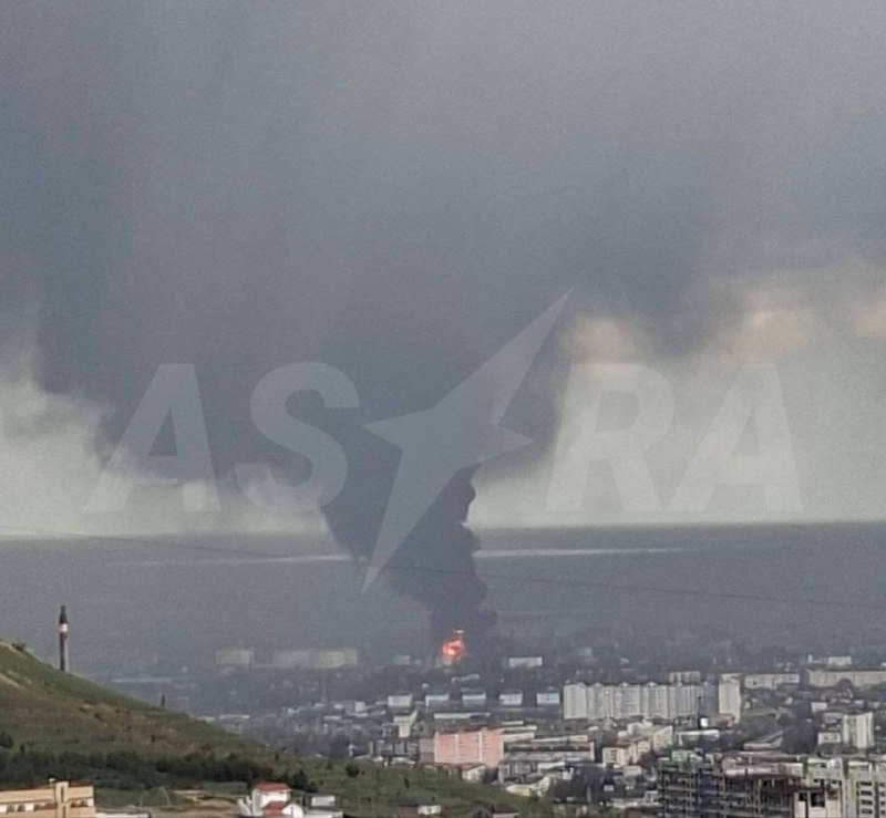 Ukraine Strikes Feodosiia Oil Depot in Occupied Crimea