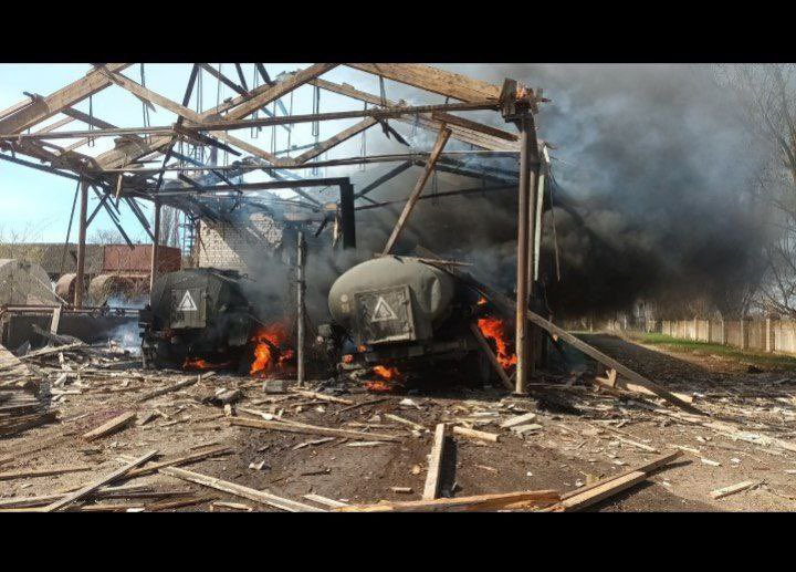 Two Russian tankers destroyed in Kherson region