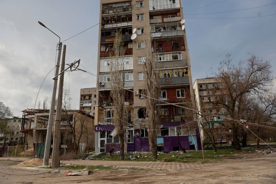 Russia storms Sievierodonetsk amid shelling