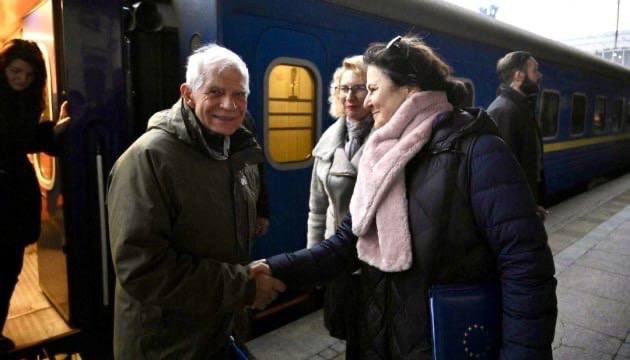 EU’s Josep Borrell arrives in Kyiv