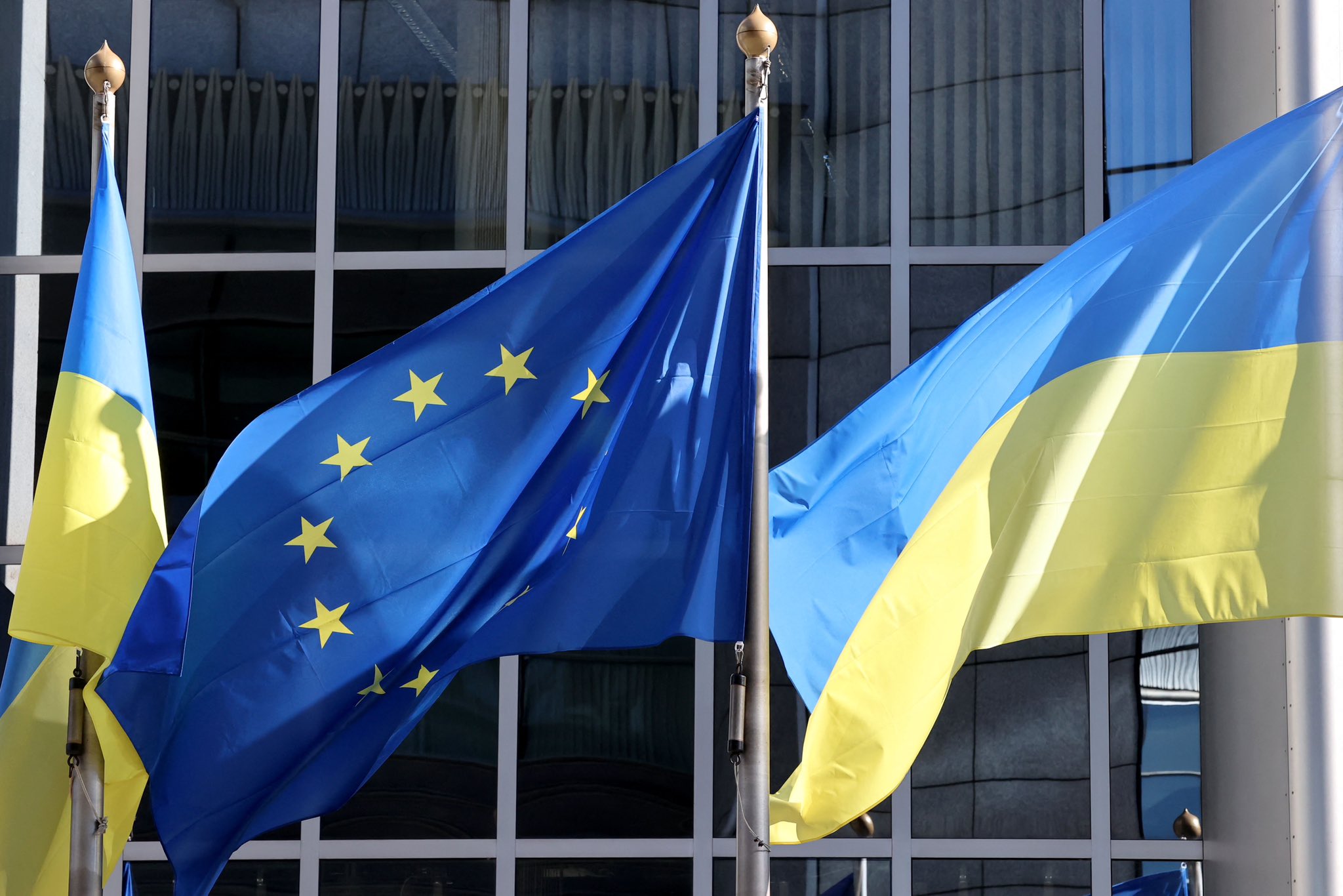 EU envoys approve use of frozen Russian assets for Ukraine