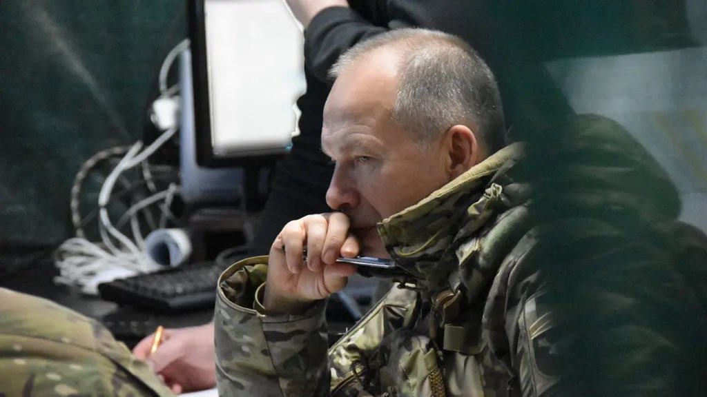 Ukrainian army holds back Russian offensive