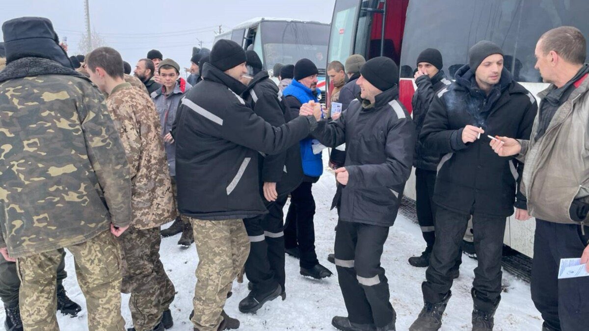 Russie suspend les échanges de prisonniers avec l’Ukraine