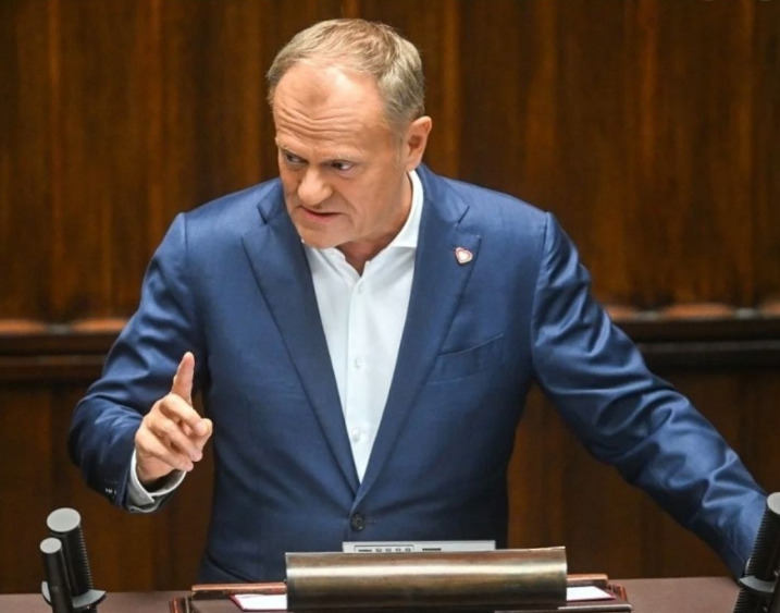 Ukraine must join NATO, says Tusk