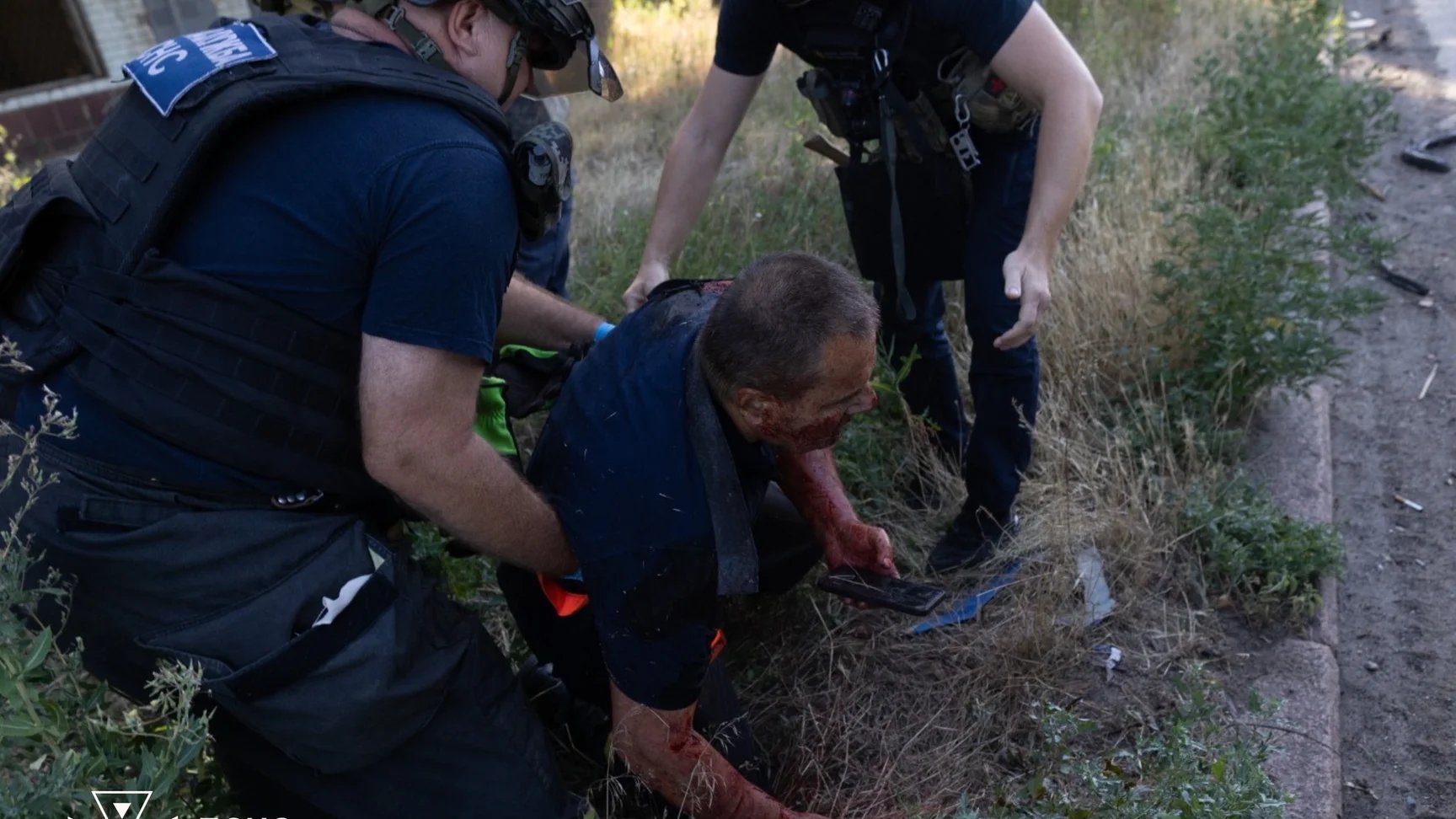 Russia attacks Ukrainian rescuers in Kostyantynivka and Kherson