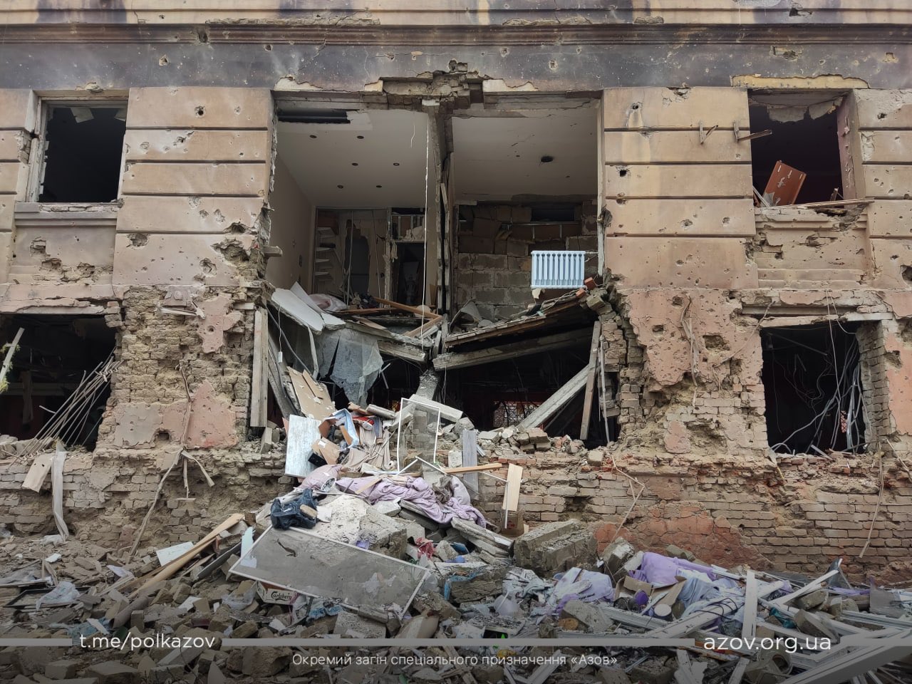 Mariupol’s resilience warns against abandoning defenders