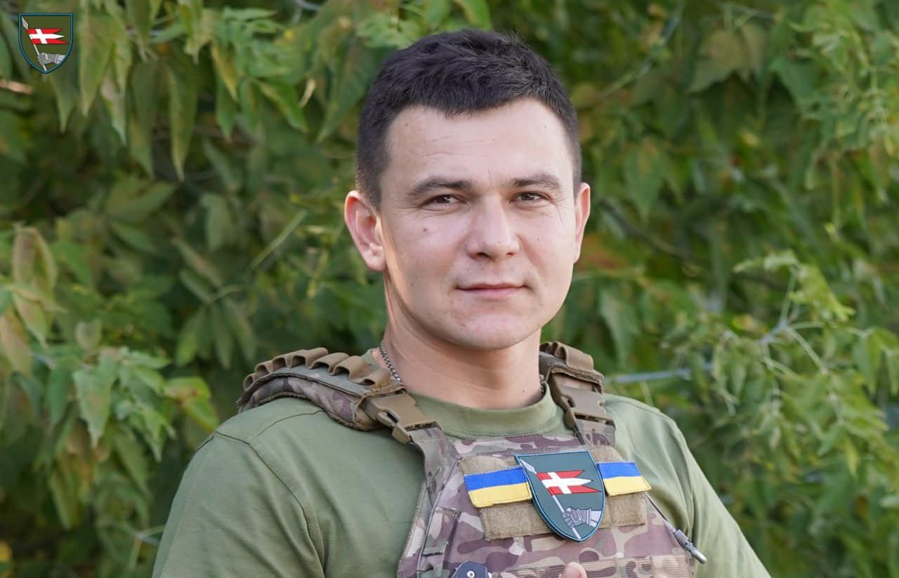 Warriors with smiles, pain in soul for Ukraine
