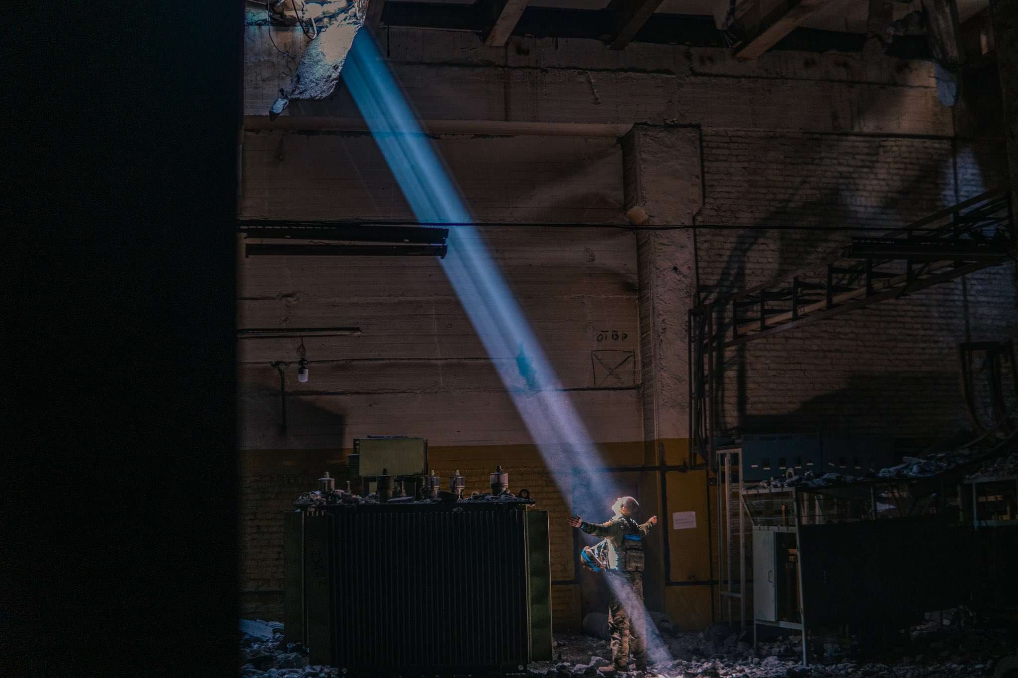 Let there be light at Azovstal