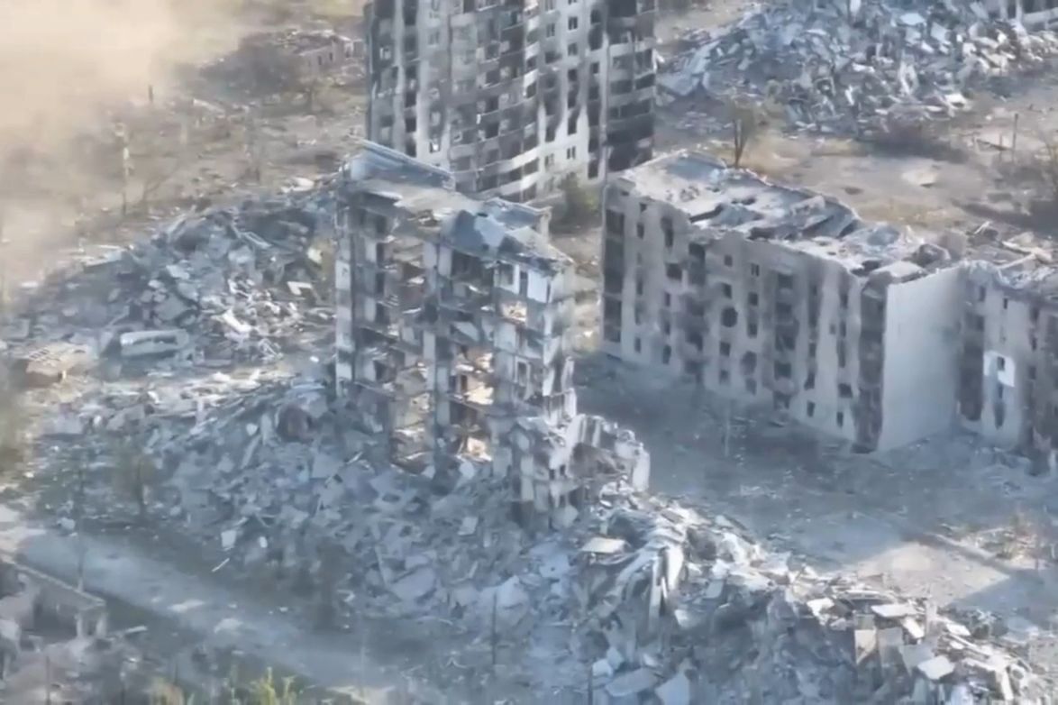 Occupiers intensified shelling of Kharkiv direction (12 words max)