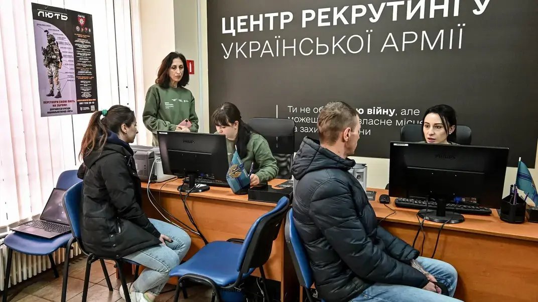 20% of Ukrainian army recruitment applicants are women