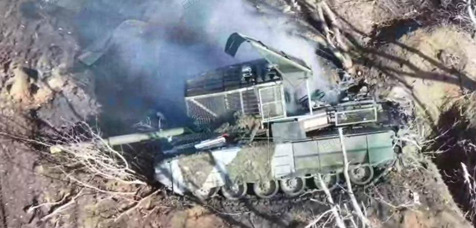 Destroyed T-80BVM in Pokrovsk district
