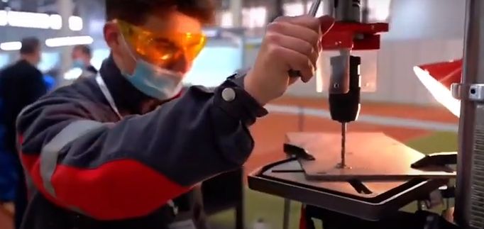Ukraine to retrain hundreds of thousands of jobless citizens