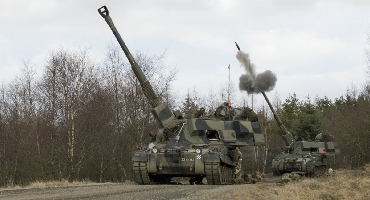 UK to provide Ukraine with AS-90 self-propelled guns
